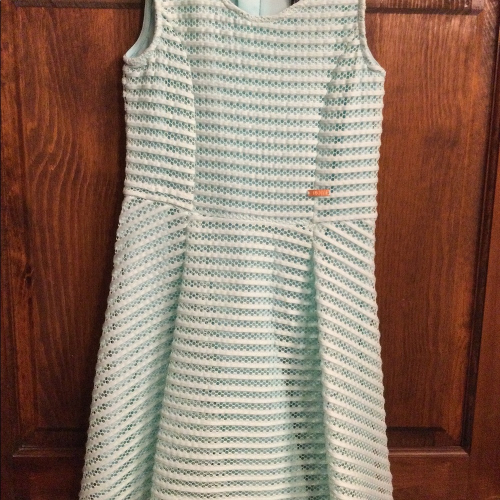 Girls DKNY mint green dress, size 8